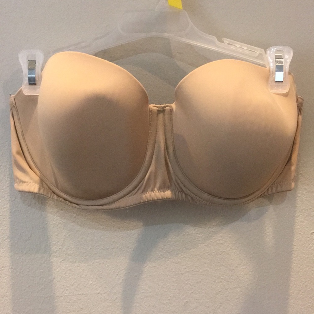 Strapless nude bra size 38D